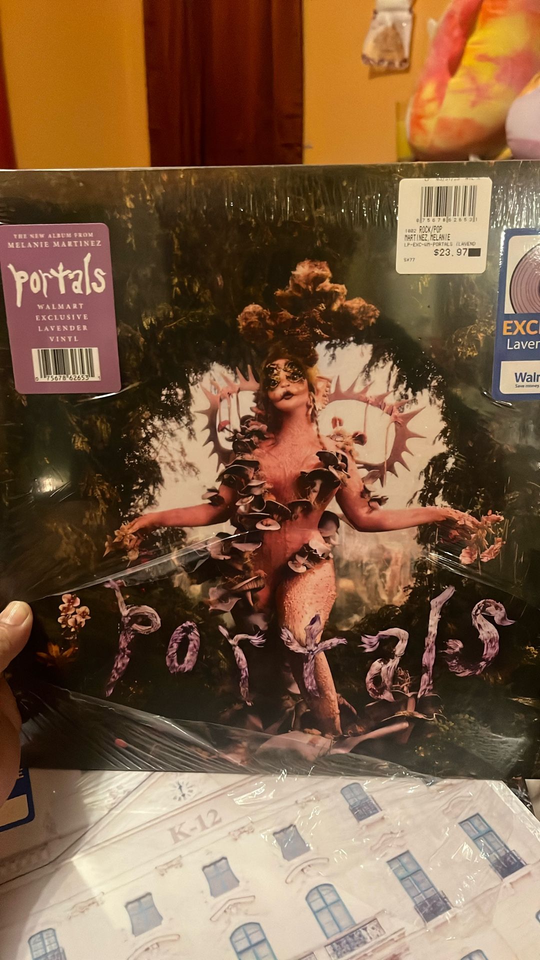 Melanie Martínez Récord