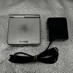 Nintendo GameBoy Advance GBA SP Platinum Console, TESTED & WORKING! AGS-001