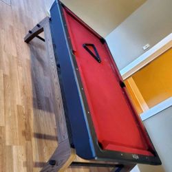 Hall Games Pool Table