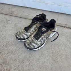 Nike woman's 6.5