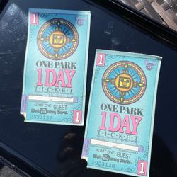 Vintage Disneyland tickets only for collectors about old tickets (It is not valid)