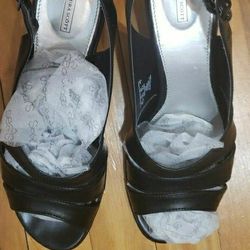 Karen Scott Sandal Shoes Size 8.5