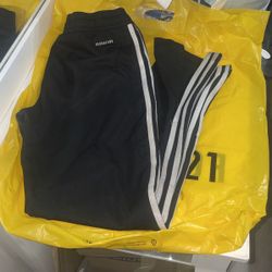  Boys Adidas Medium Joggers