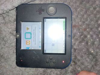 Nintendo 2DS  no charger in the pen is also missing