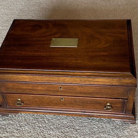 VINTAGE ANTIQUE HENKEL HARRIS VIRGINIA GALLERIES SILVERWARE CHEST GREAT CONDITION $50