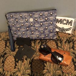 Mcm Sign Pouch &sunny In Sign Leath https://offerup.com/redirect/?o=Q2FzZS5OZXc=