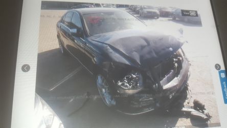 2008 Mercedes C300 4matic for parts