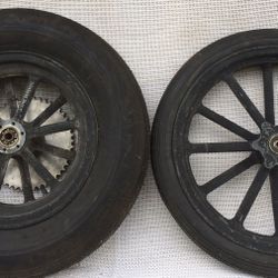 AMERICAN HISTORY -Original Harley Davidson wheels