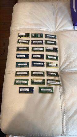 DDR3 And DDR2 Mix Of Laptop RAM 23 Sticks 