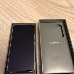 Galaxy S22 128GB Unlocked