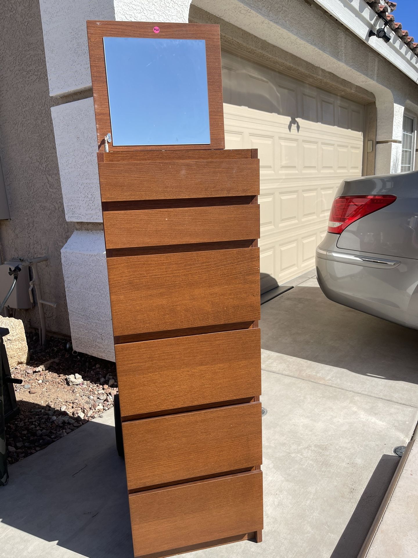 Heavy Drawer Chest with Mirror 