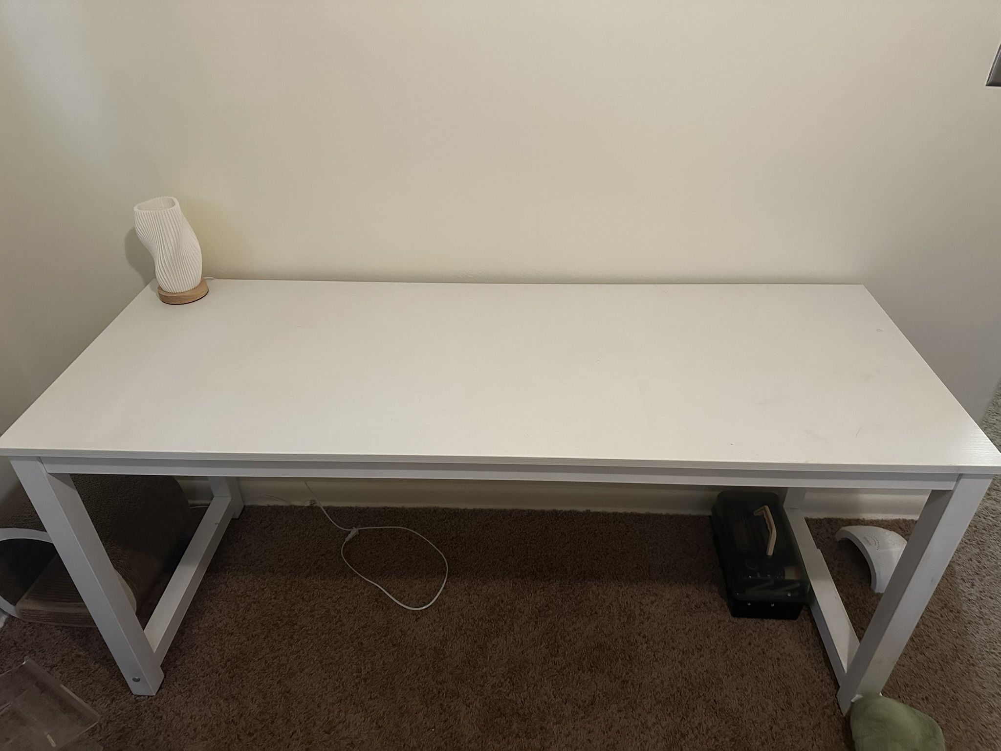 White Desk