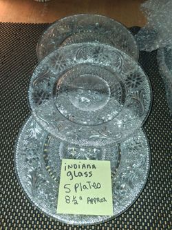 Vintage Indiana glass plates and more. Selling is a bundle. $20 for everything. Awesome condition! All sales final.