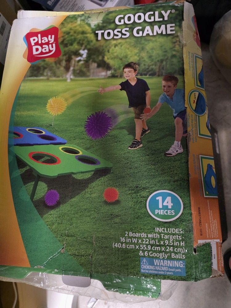 Free Googly Toss Game