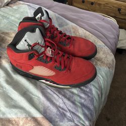 Jordan 5 Red 