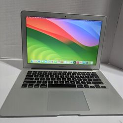 NEW HOT PINK MACBOOK AIR 2015 SONOMA 14
8GB RAM
SUPER FAST
MINT CONDITIONS 