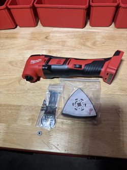 🔥 BRAND NEW Milwaukee M18 Multi-Tool (Oscillating Tool)