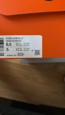 Nike Vomero 18 Women's Size 6.5