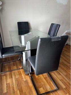 Dining Room Set