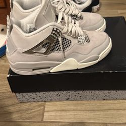 Jordan Retro 4 Frozen Moments