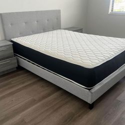 Brand New Queen Bed Frame with Mattress and 2 Nightstands / Cama Queen con Colchón y 2 Mesas de Noche Nuevo a Estrenar … Fast Delivery 🚚 