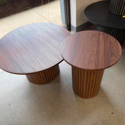 Set of 2, Round Nesting Coffee Tables Set, Side Table, Brown (Scratches)