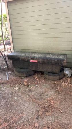 Full size truck toolbox