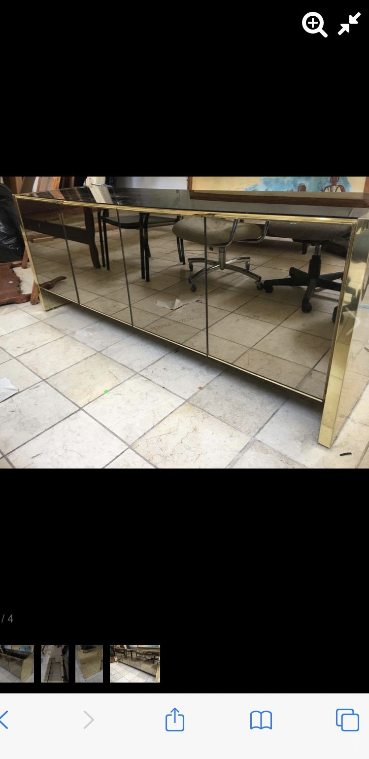 Mirror Buffett