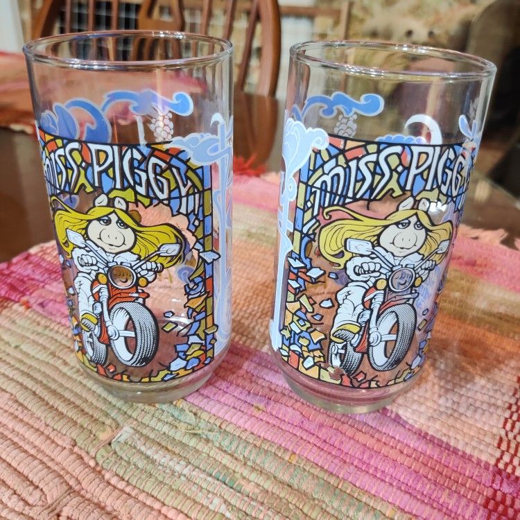 GREAT MUPPET CAPER MISS PIGGY GLASSES
