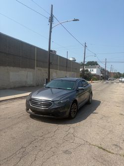 2013 Ford Taurus Limited