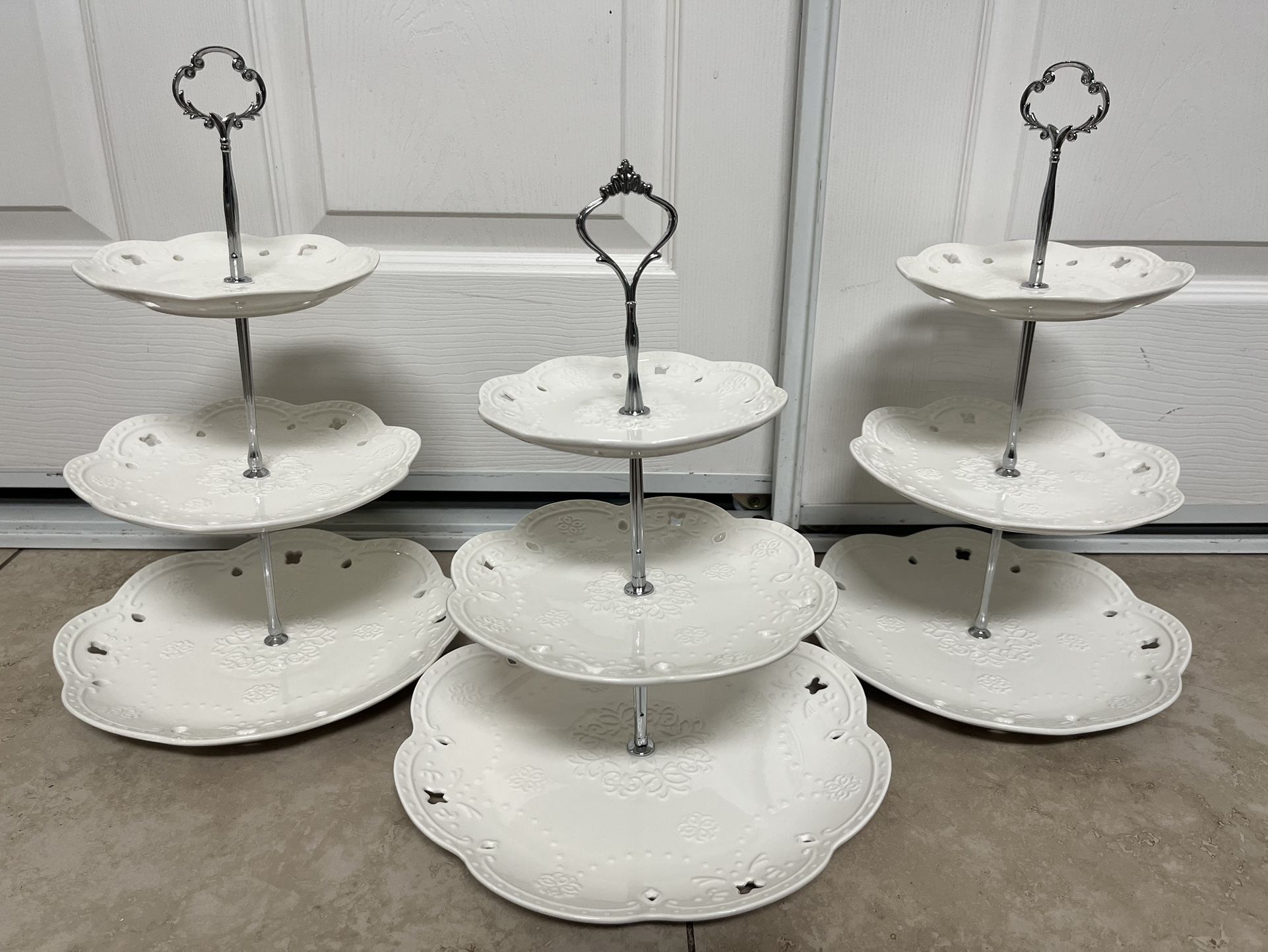 Ceramic Cupcake Stand