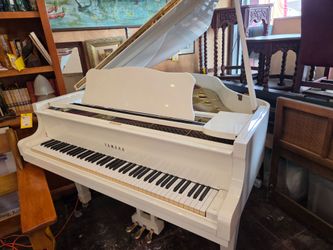 Yamaha Grand Piano G1
