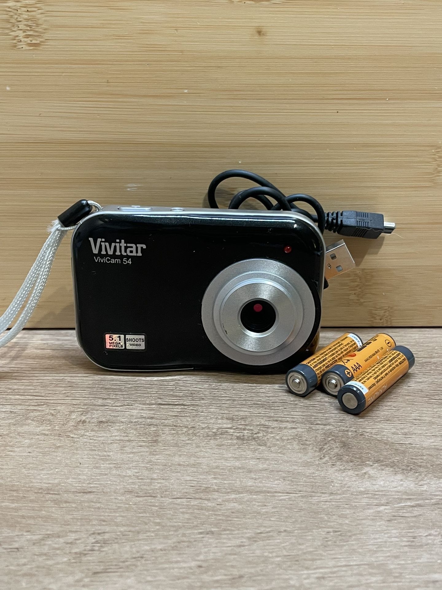 vivitar vivicam 54 black digital camera tested works includes batteries