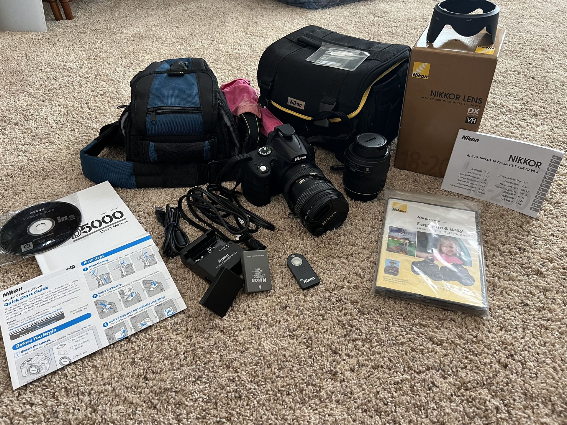 Nikon D5000 + 18-200 Lens + Accessories