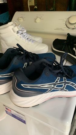 Women’s Shoes Size 8