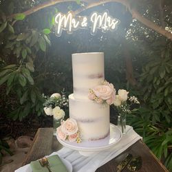 Mr & Mrs Neon Sign