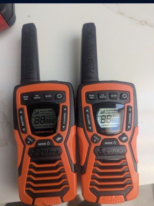 Cobra Micro Talk - Two Way Radio - Never Used 