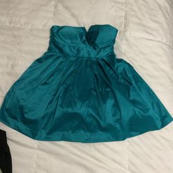 dress size M