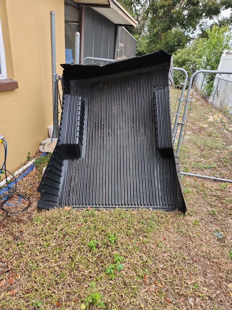 Small Truck Bed Liner