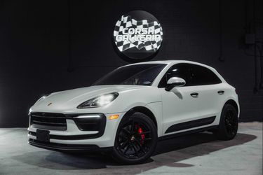 2022 Porsche Macan