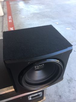 Bass. Serious bas. 12" Polk Audio 500W