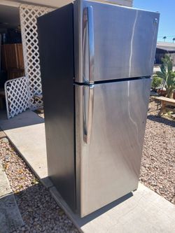 Refrigerator Silver Good working