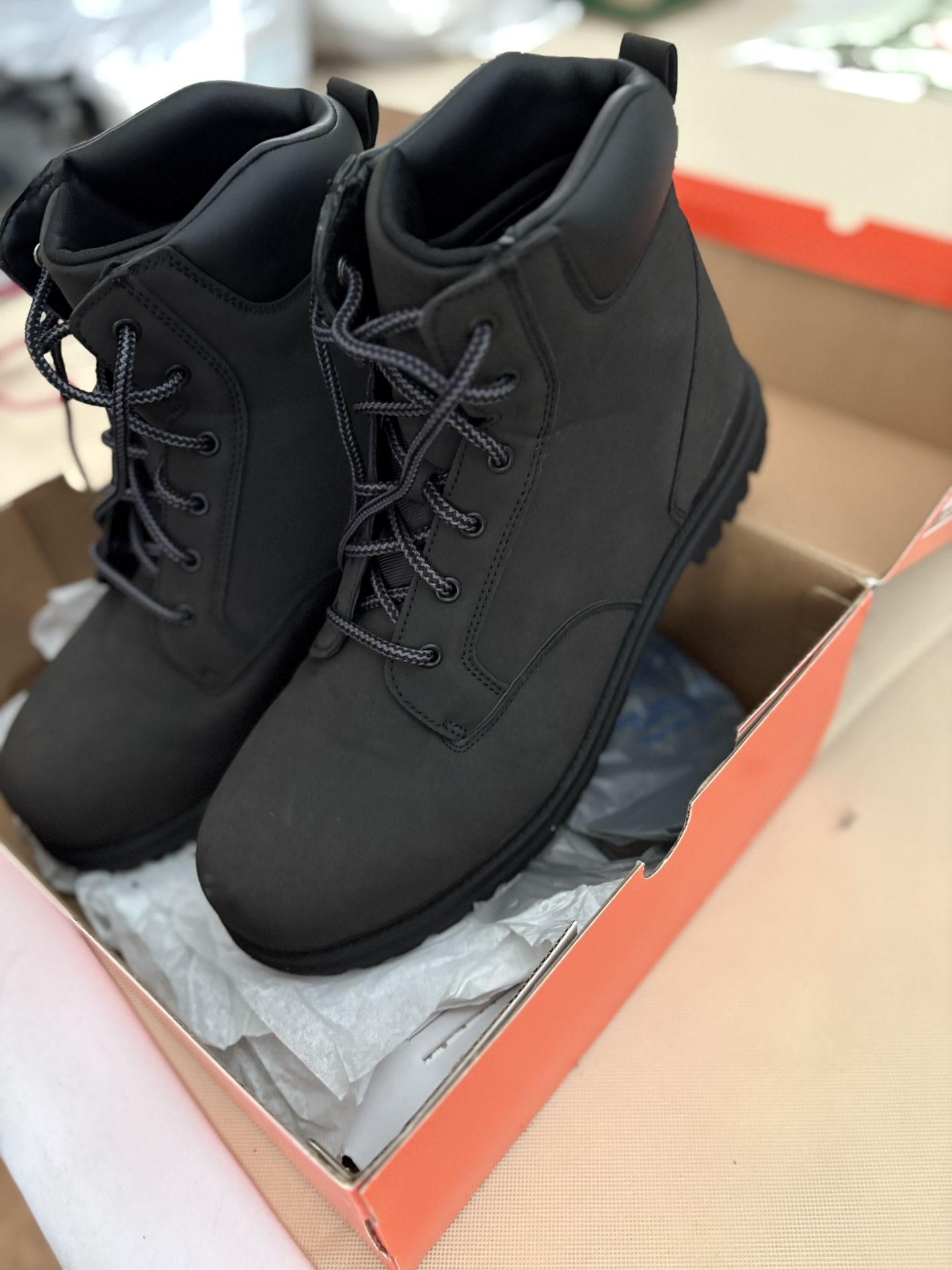 Men’s work boots