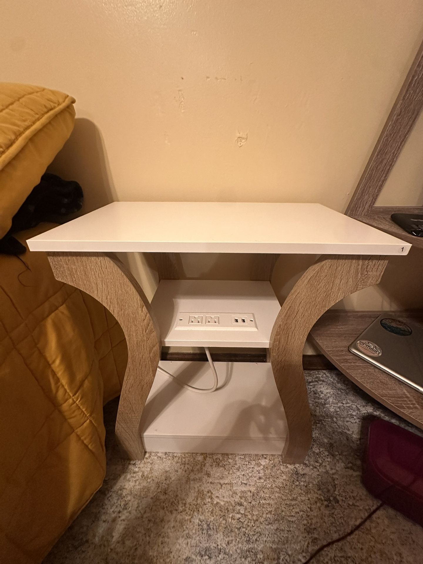 2 Side Tables/ white nightstands