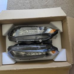  Honda Accord 2019 (Headlight) OEM