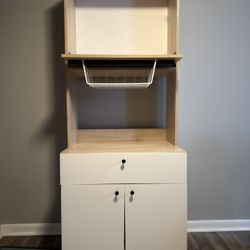 storage cabinet 