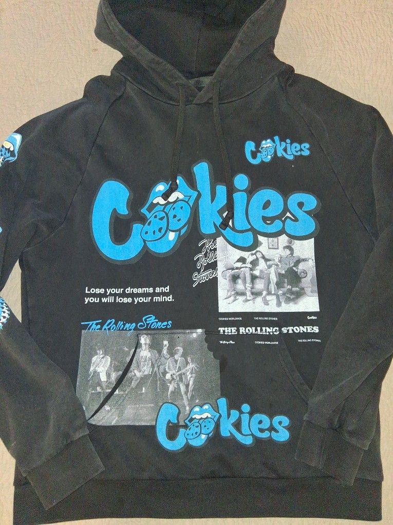 Large, 35$