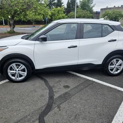 2022 Nissan Kicks