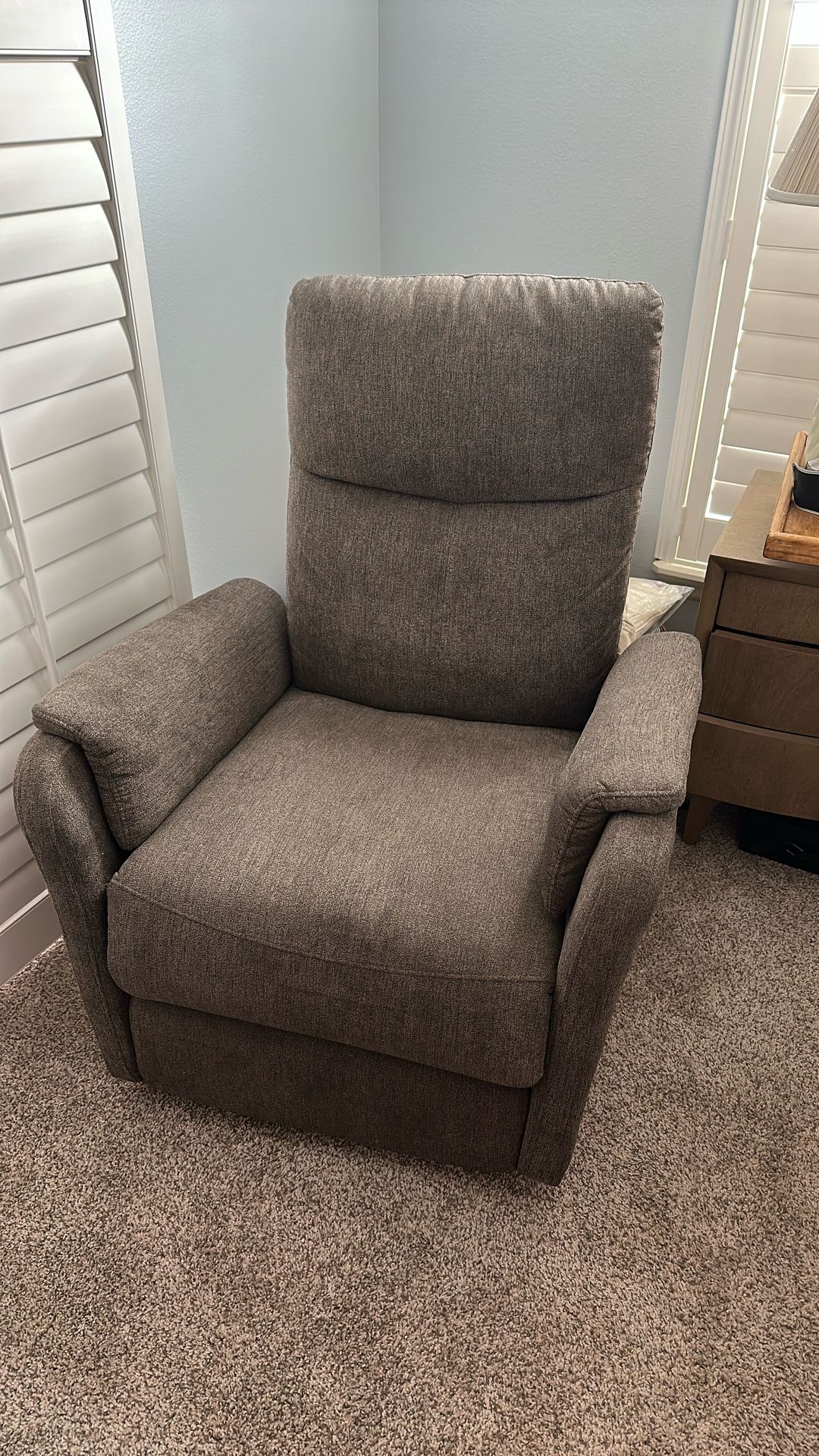 Electric Recliner 