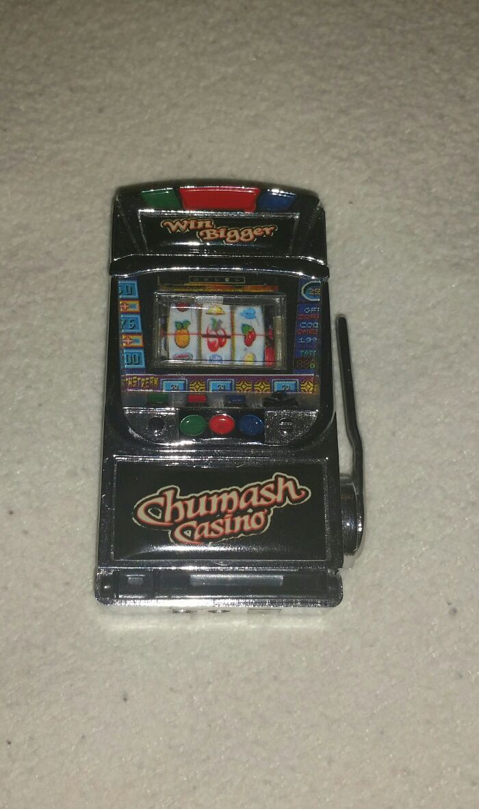 Chumash Casino Slot Machine Lighter